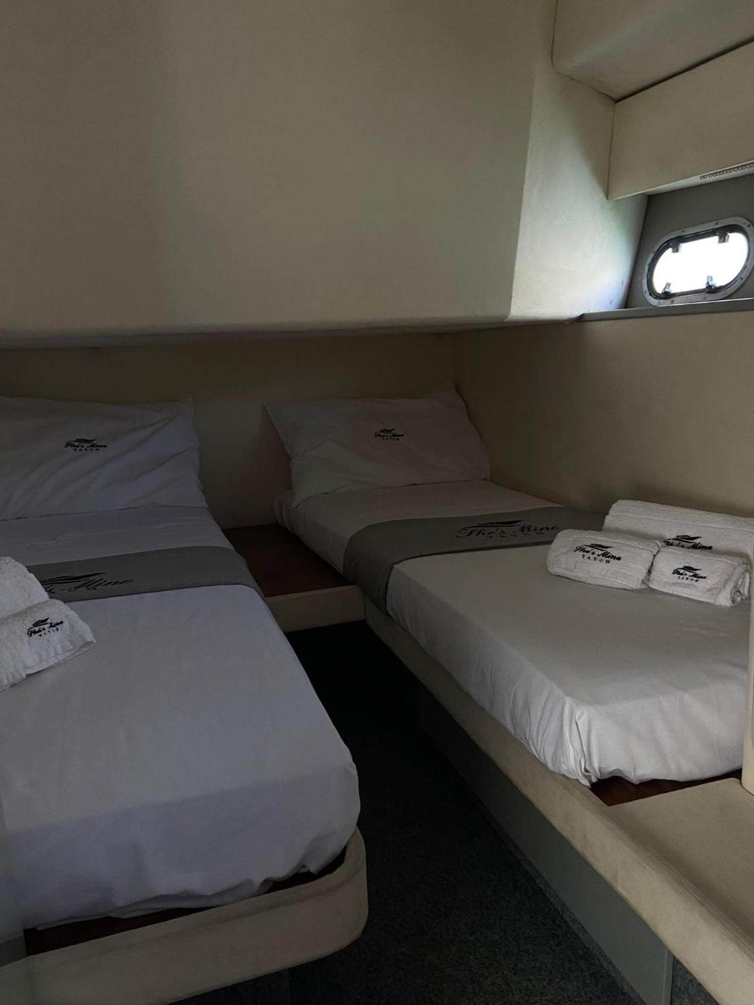 She'S Mine Yacht Otel Katanya Dış mekan fotoğraf