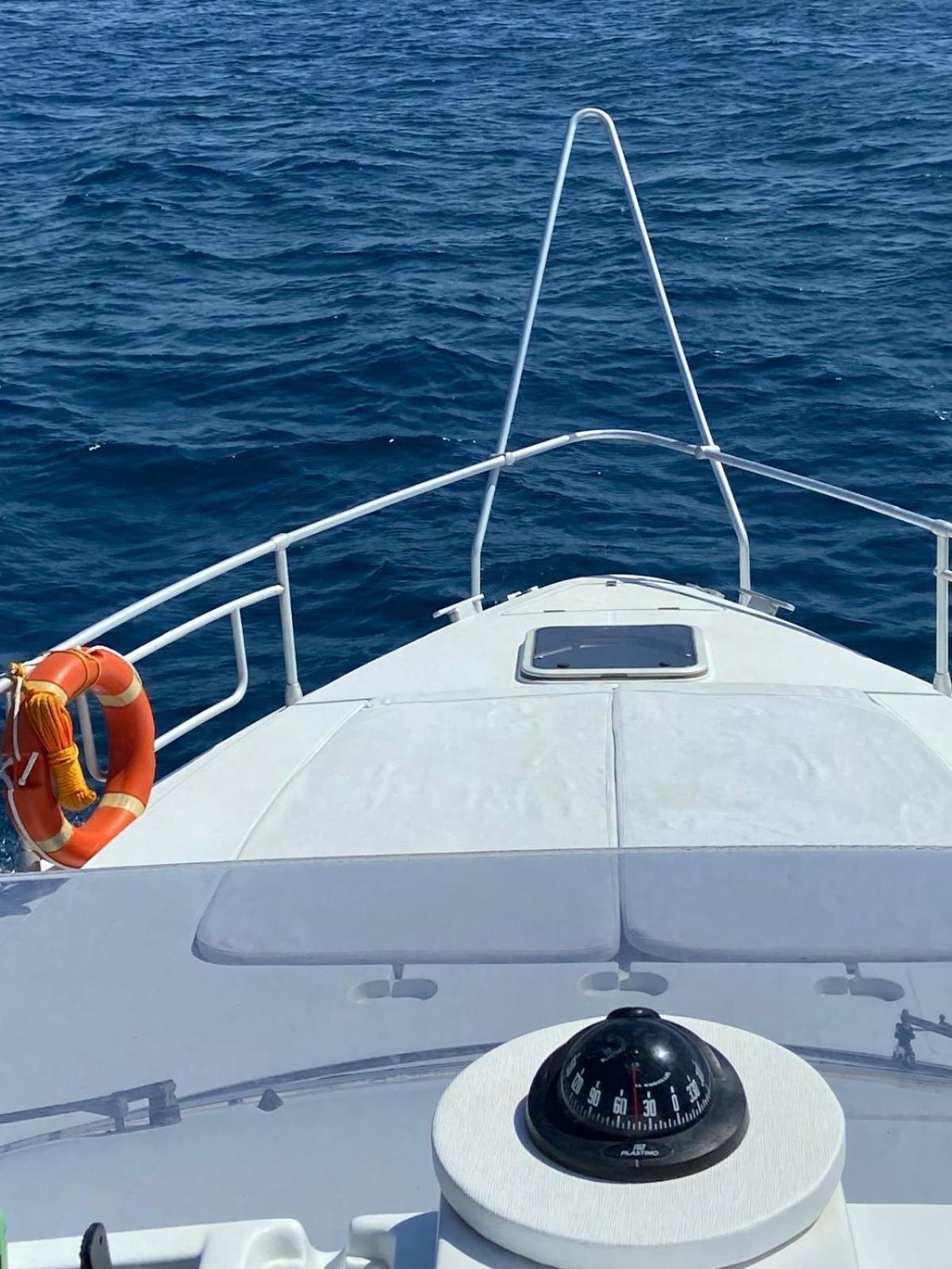 She'S Mine Yacht Otel Katanya Dış mekan fotoğraf
